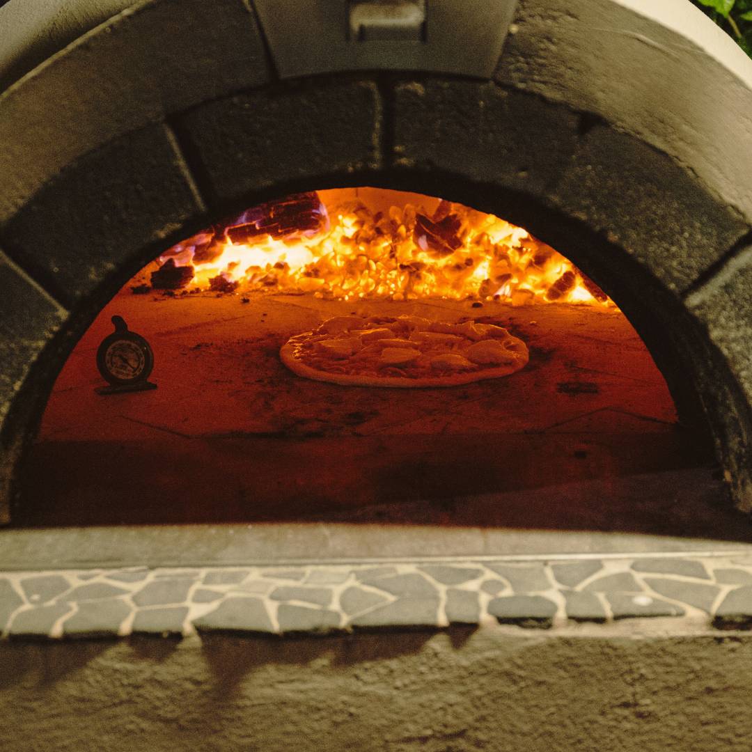 Firing in Neapolitan oven